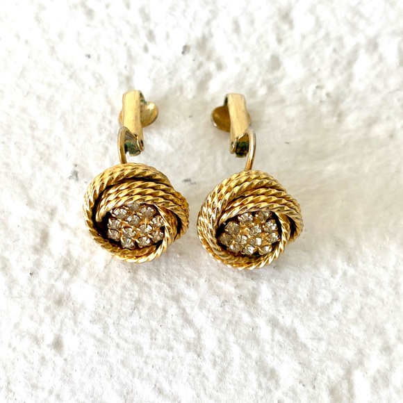 Gold Clip on Earrings Vintage Gold Rope Swirl Rhinestone Clip on Earrings 1950s - Picture 4 of 5
